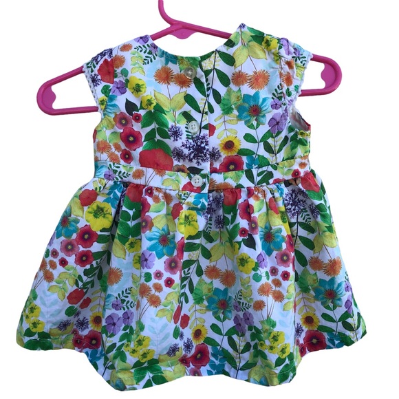 3-6 Months spring flowered dress with pleated bodice button back Easter - Picture 3 of 3